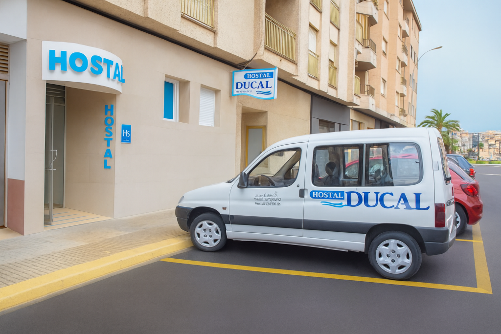 hostal ducal fachada en calle golieta